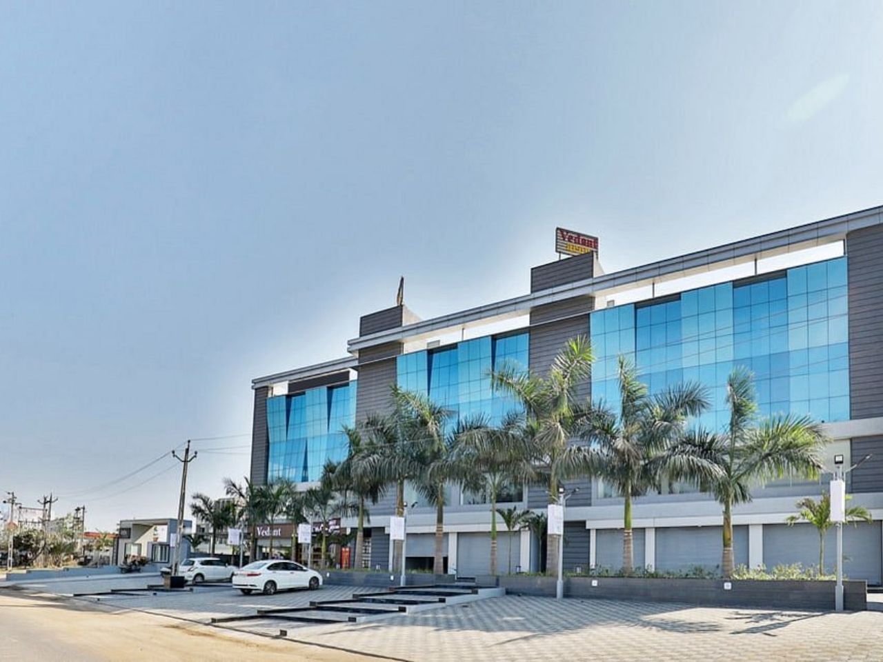 Hotel Landmark in Ahmedabad