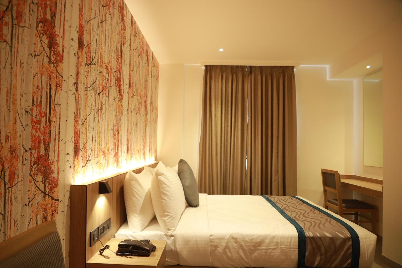 City Lake Hotel in Bangalore