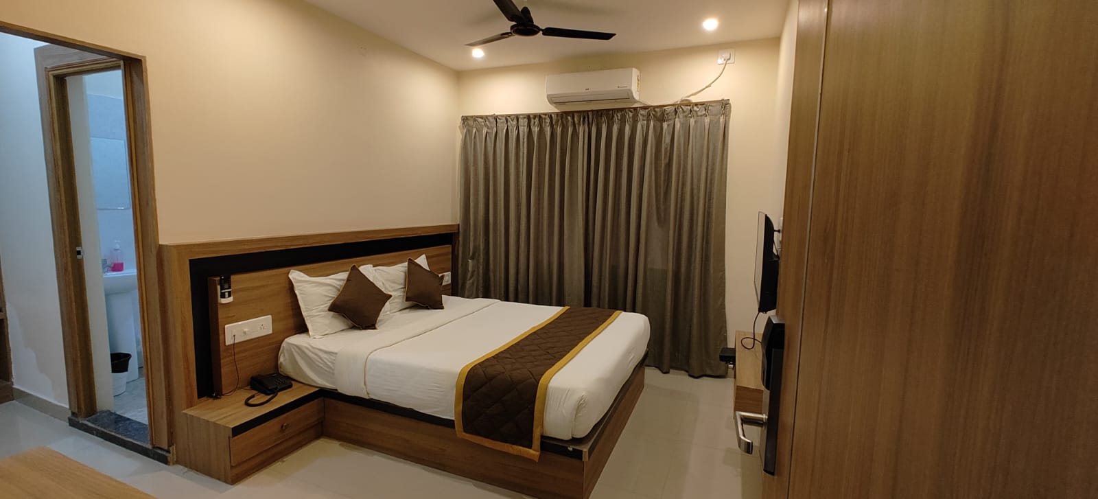 Sky Nest Hotel in Bangalore