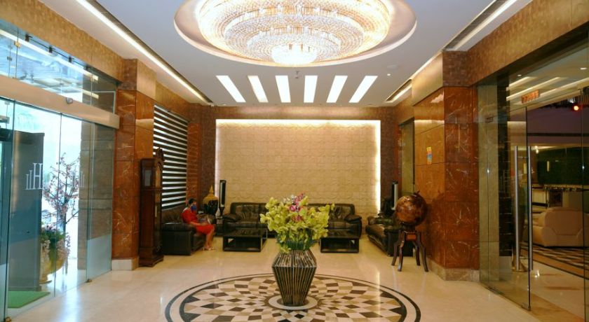 Venizia Sarovar Portico in Delhi