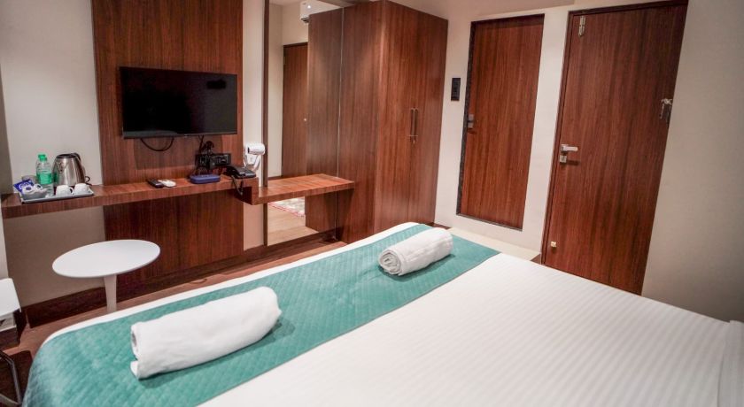 Sunbright Residency Hotel in Thane