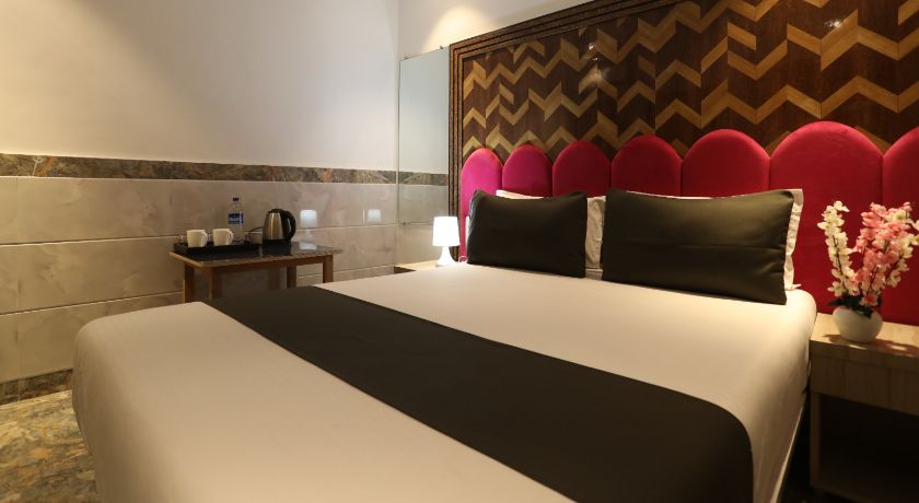 Hotel Diamond Residency in Mumbai