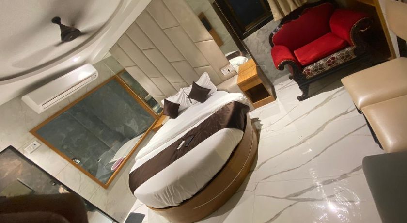 Hotel Regal Residency in Mumbai