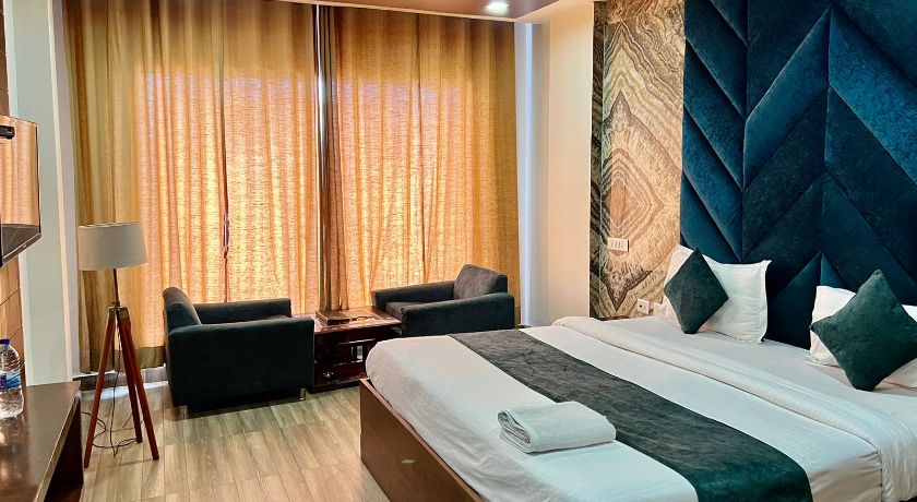 Hotel The Golden Oyster in Dehradun