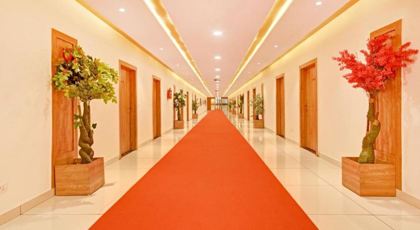 Hotel Fun Regency in Ahmedabad