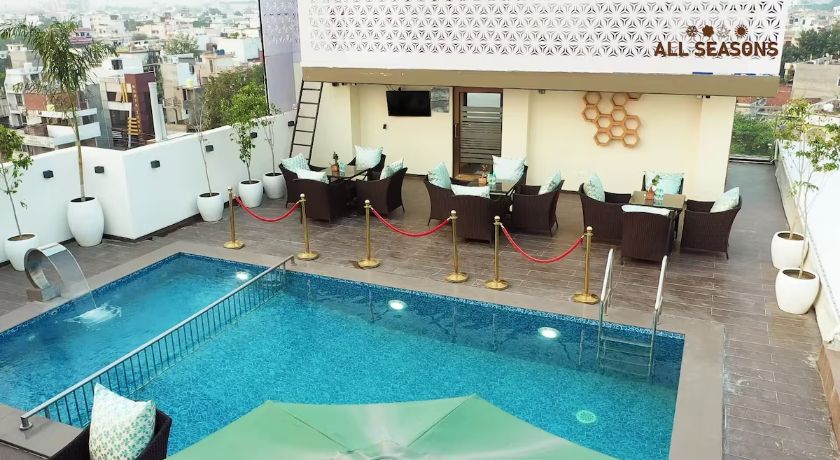 All Seasons in Lucknow