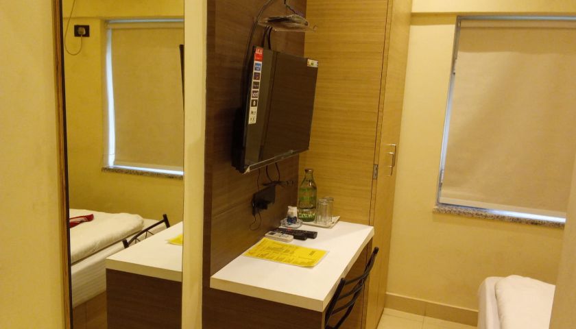 Hotel Skyking in Kolkata