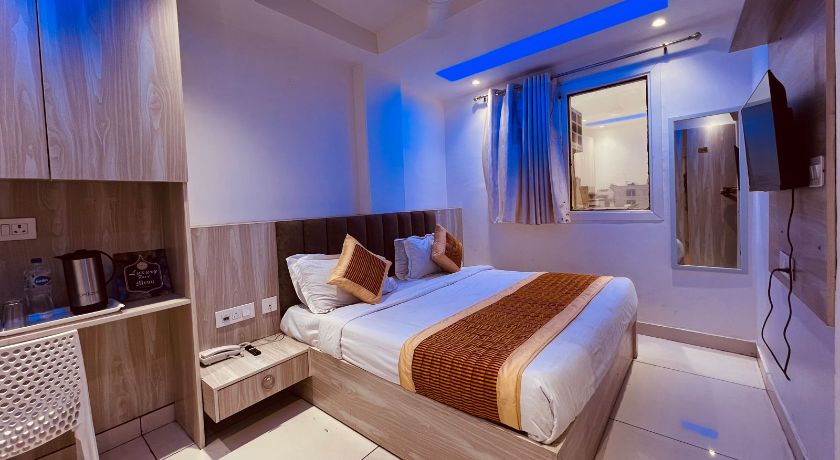 Hotel Luxury Inn in Delhi