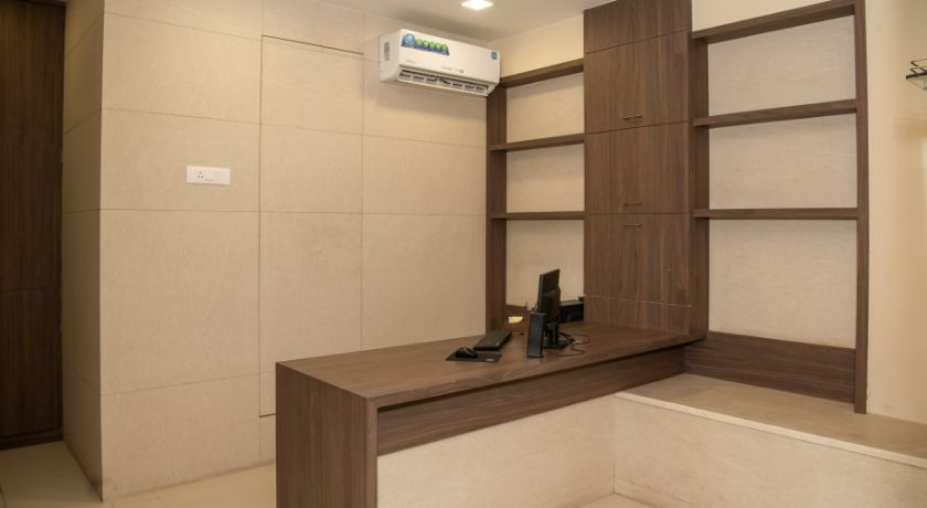 Hotel Sunshine in Baramati