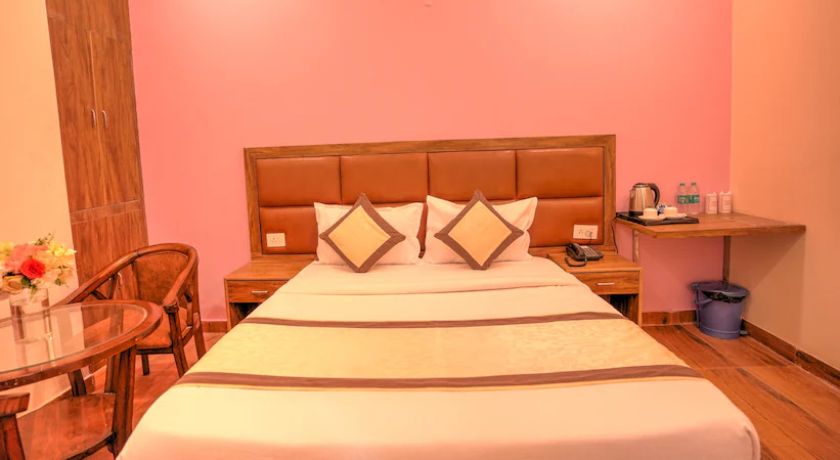 Hotel Stiltstay in Noida