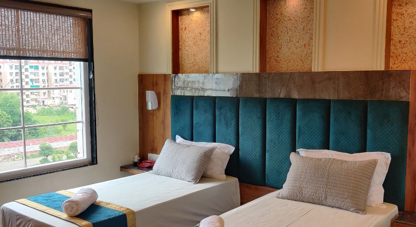 Hotel White Lily in Bhopal