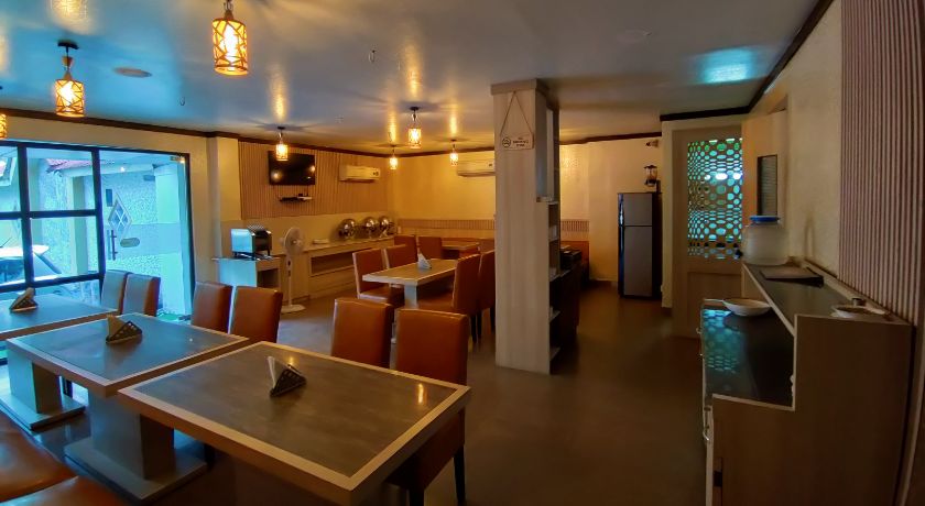 Hotel Aarian Aatithya in Guwahati