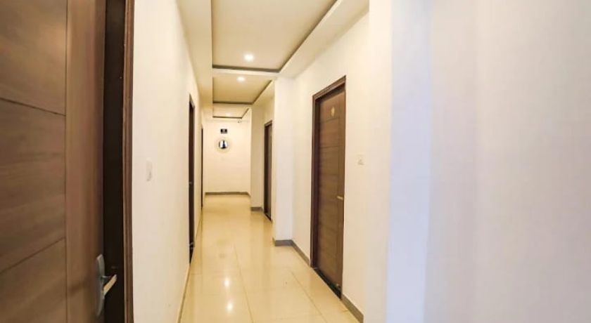 Hotel The Ramansh By Param in Ayodhya