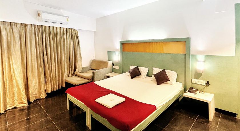 Hotel Twins in Thane