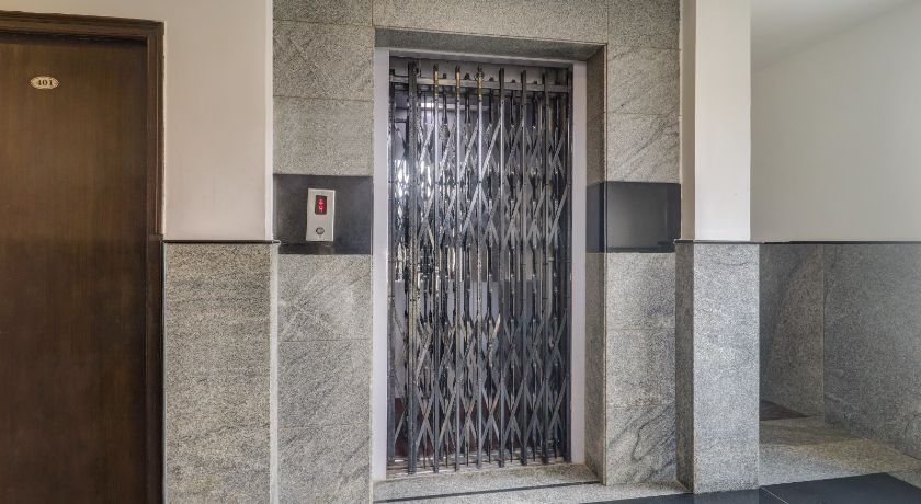 Hotel Royal Palm in Hyderabad