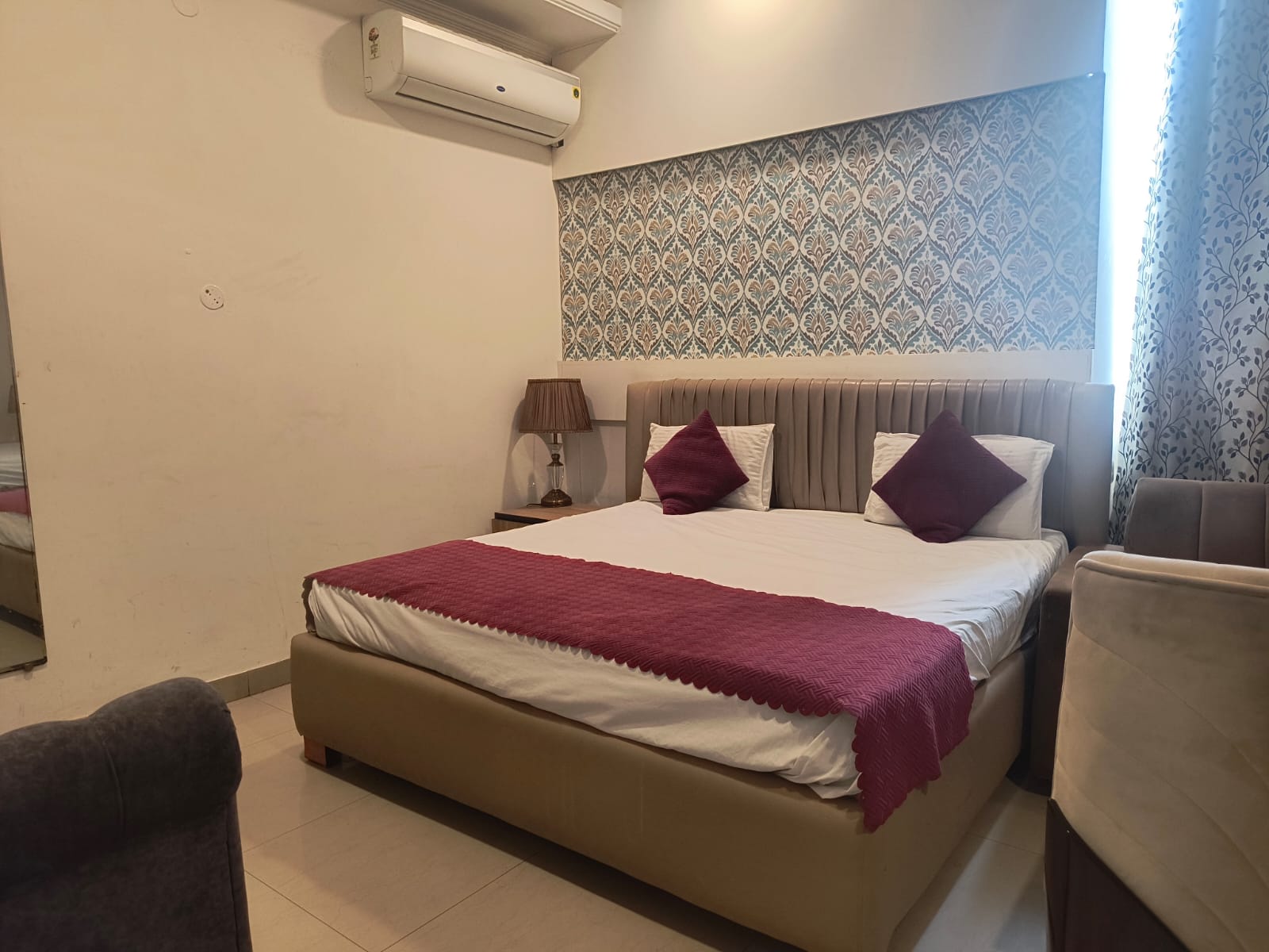 Hotel Mukut Regency in Ghaziabad