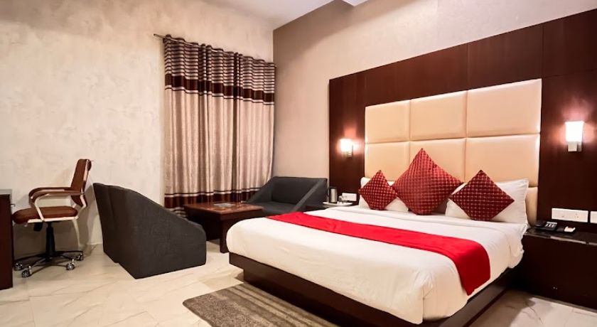 Hotel The Onix in Dehradun