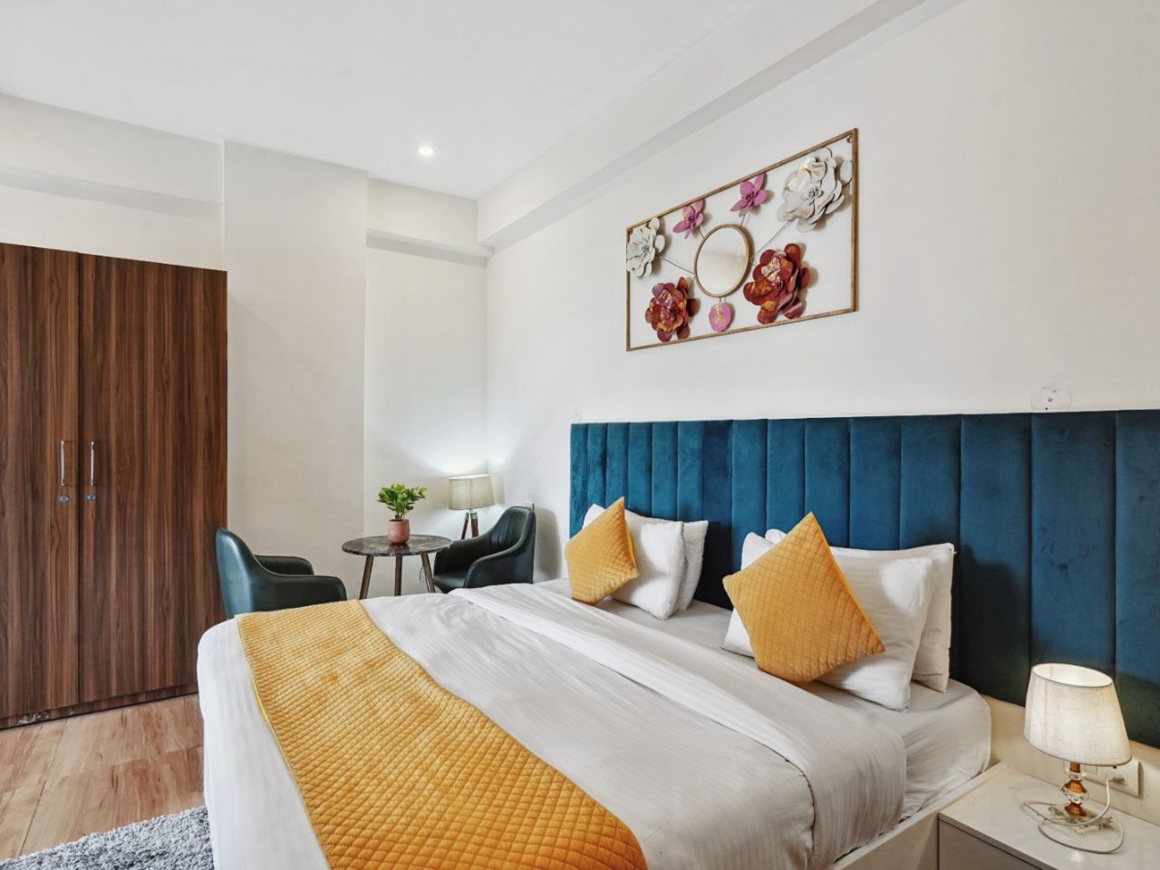 Hotel Amahi Inn in Gurgaon