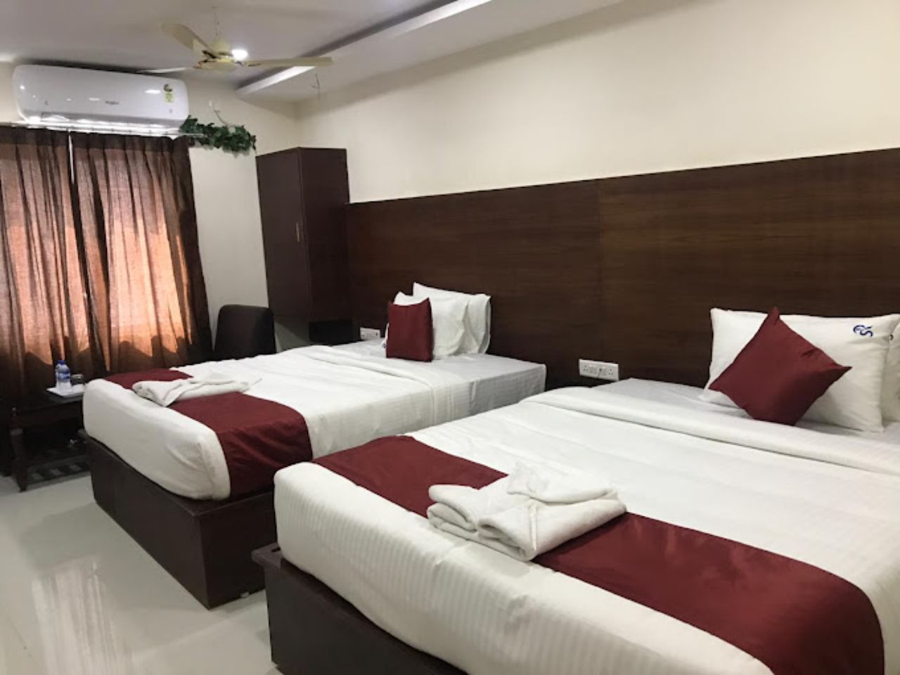 Hotel Sarkar Grand in Vijayawada
