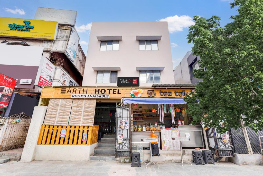 Earth Hotel in Chennai