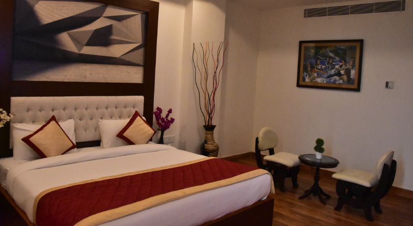 Ishanika Hotel in Lucknow