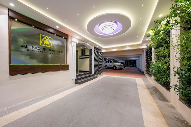 Al Noor Palace in Chennai