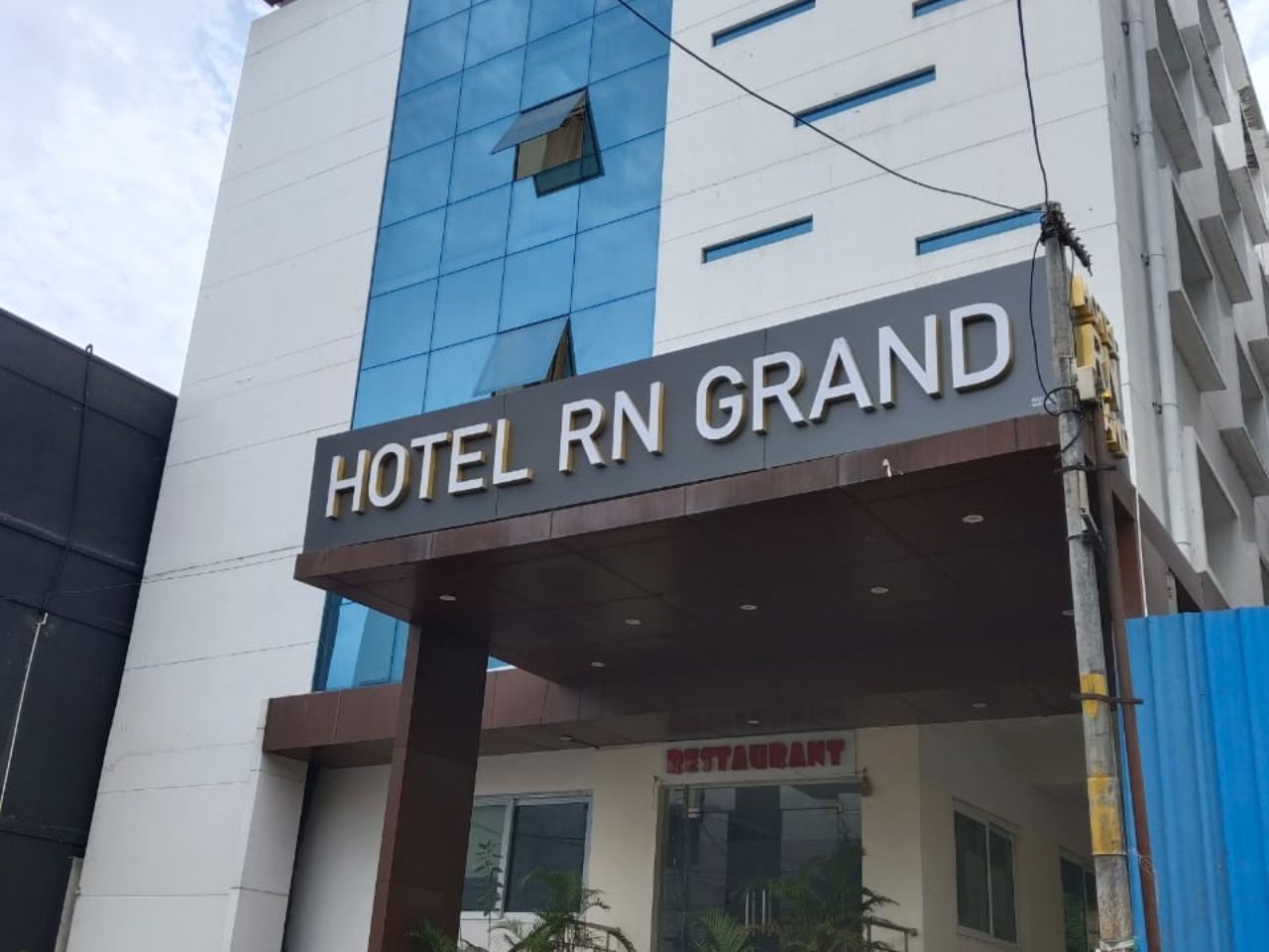 Hotel RN Grand in Vijayawada