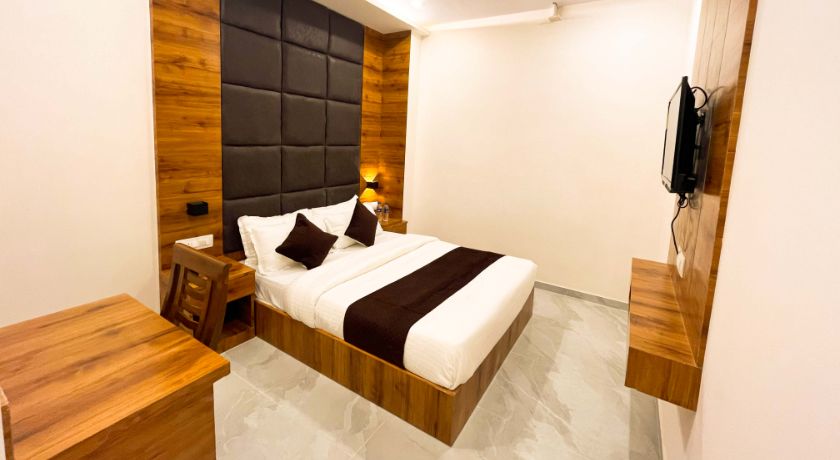 Hotel Grand Executive in Mumbai