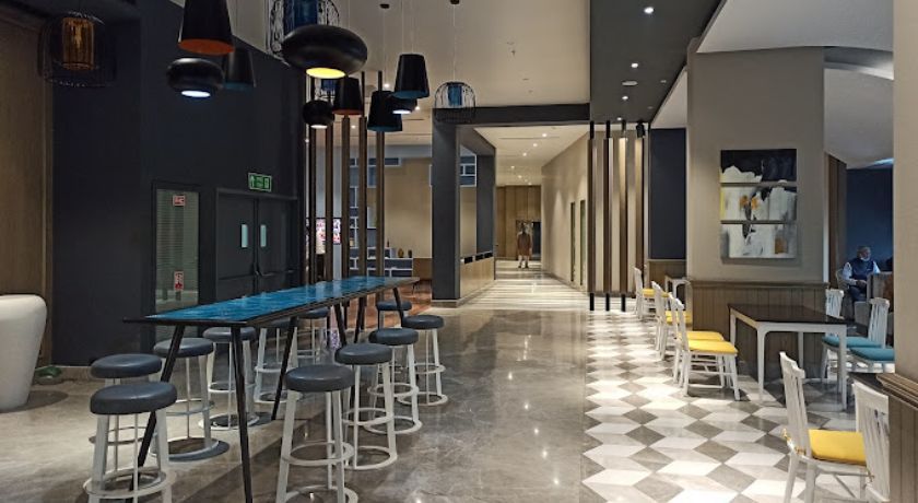 Knock Knock Stay- DLF MyPad in Lucknow