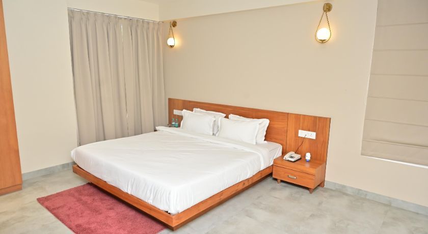 Moistin Business Class Hotel in Pune