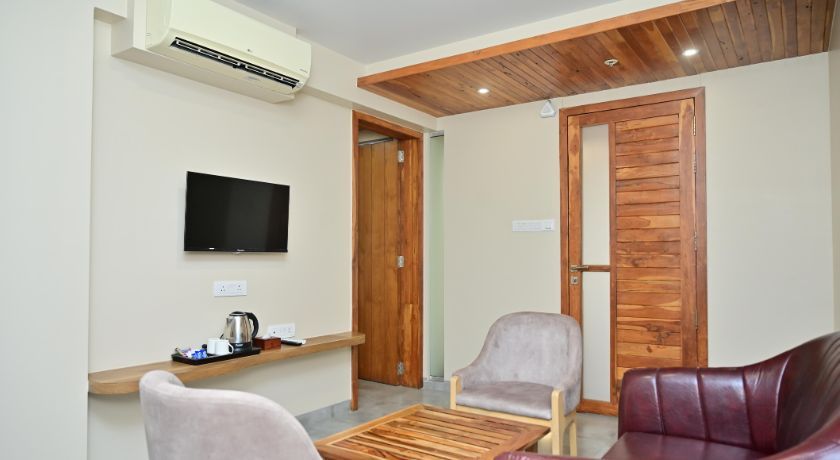 Moistin Business Class Hotel in Pune