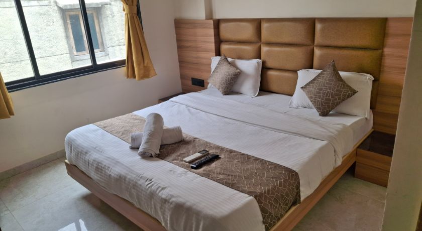 Hotel RK Rooms in Ahmedabad