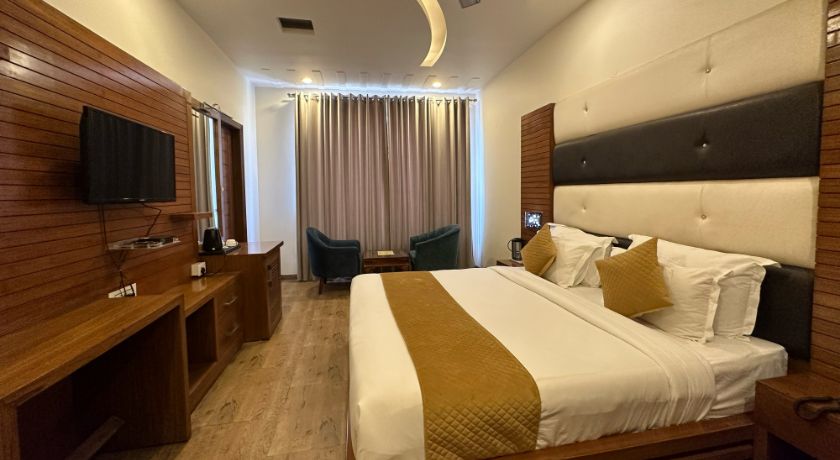 Hotel Blue Orchid in Zirakpur