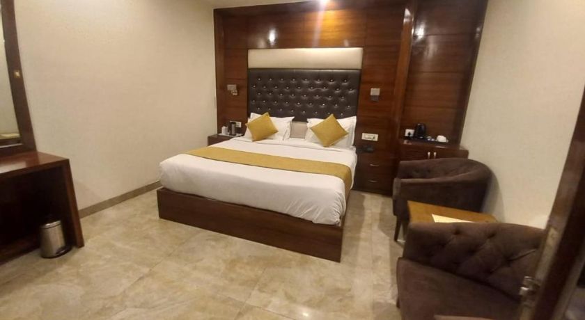 Hotel Blue Orchid in Zirakpur