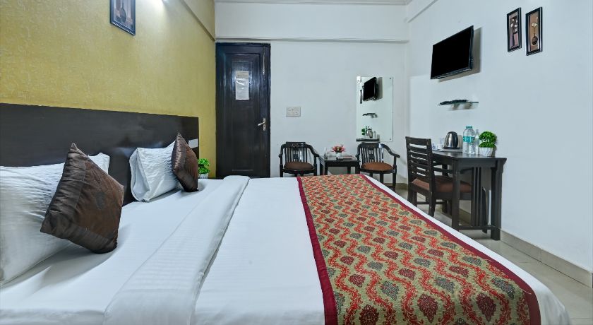 Hotel Marks Inn & Banquet in Noida