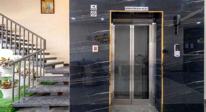 Hotel Omnibliss in Zirakpur