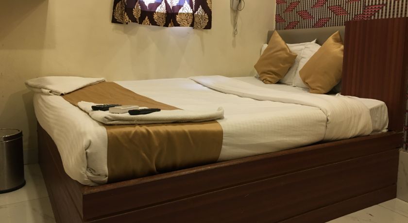 Hotel Safar Residency in Mumbai