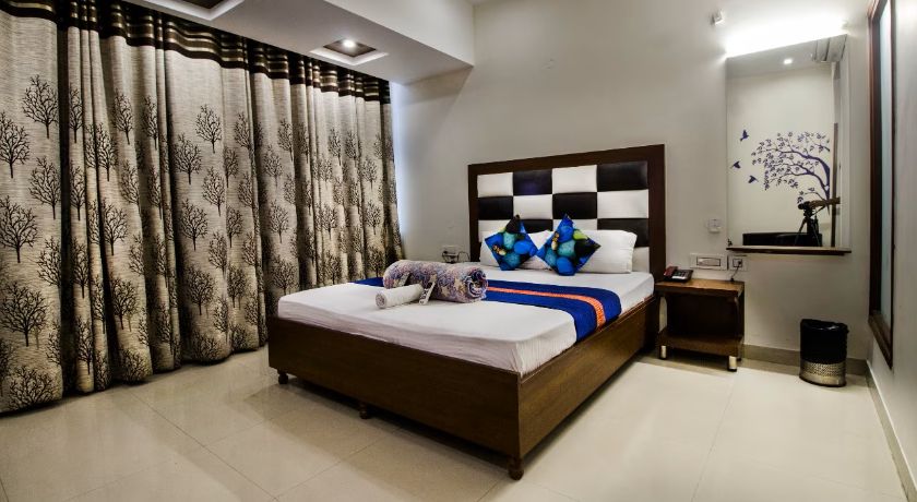 Hotel At Inn in Zirakpur