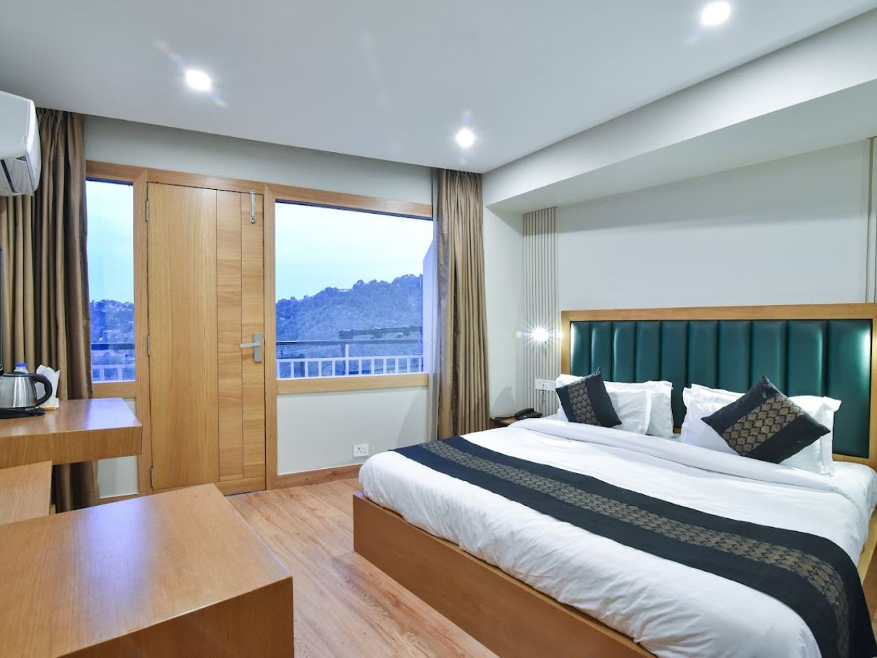 M Hotel and Restaurant in Dharamshala