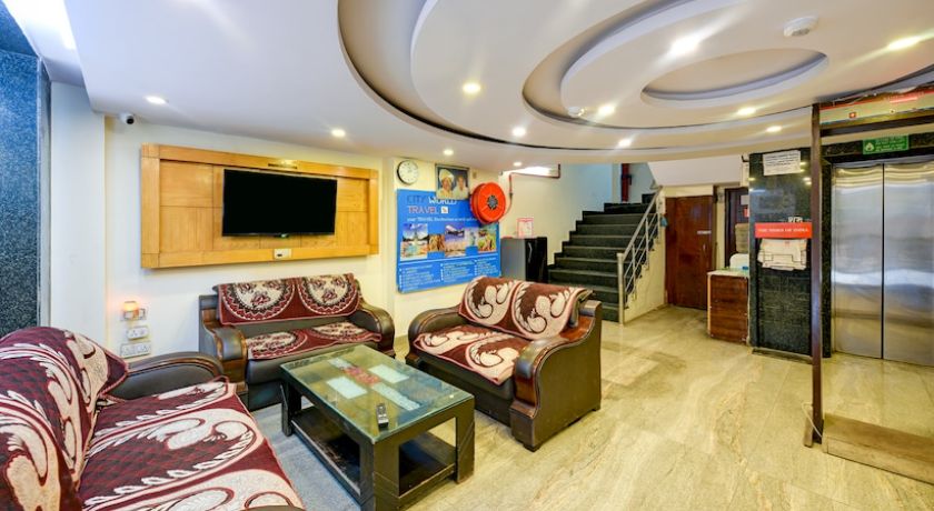 Hotel Repose Villa in Delhi