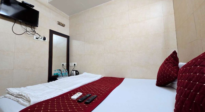 Hotel Kamal in Mumbai