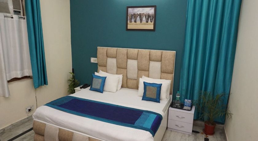 Sunfort Hotel in Noida