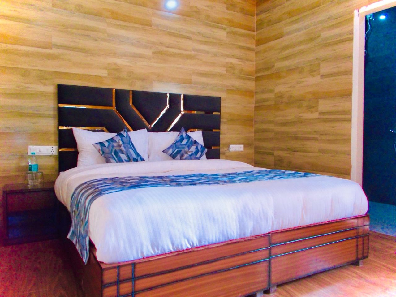 Erica Hills Resort in Kasauli