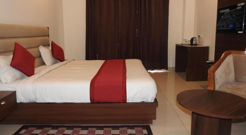Hotel Aakash Residency in Dehradun