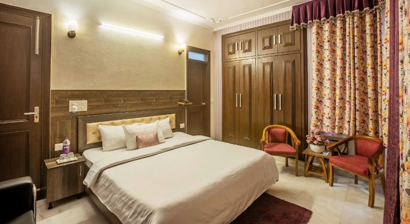 The Sunrise View in Noida