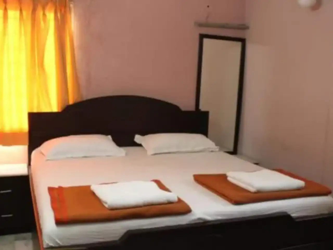 Shreeji Service Apartment  in Vadodara