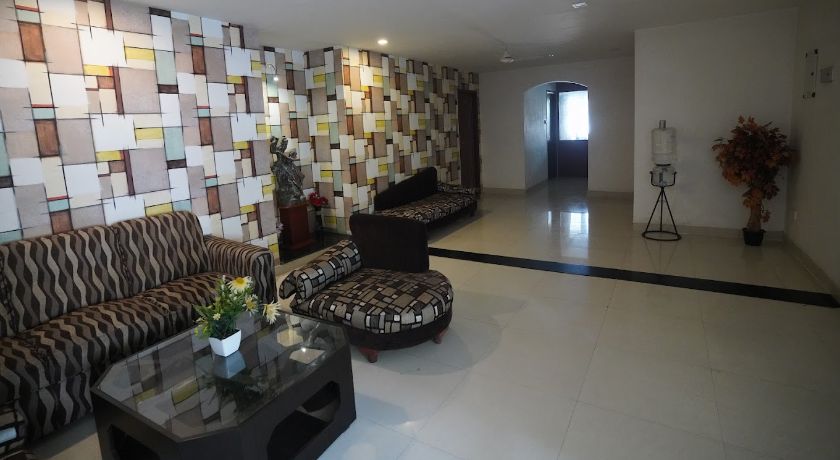 Hotel De Castle Inn in Chennai