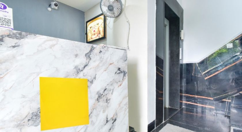 Hotel Utsah in Indore