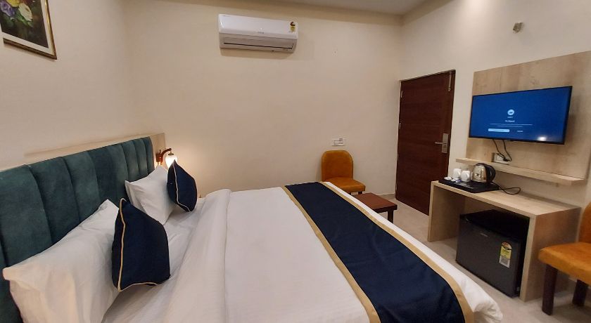 Hotel Dreamland Inn in Zirakpur