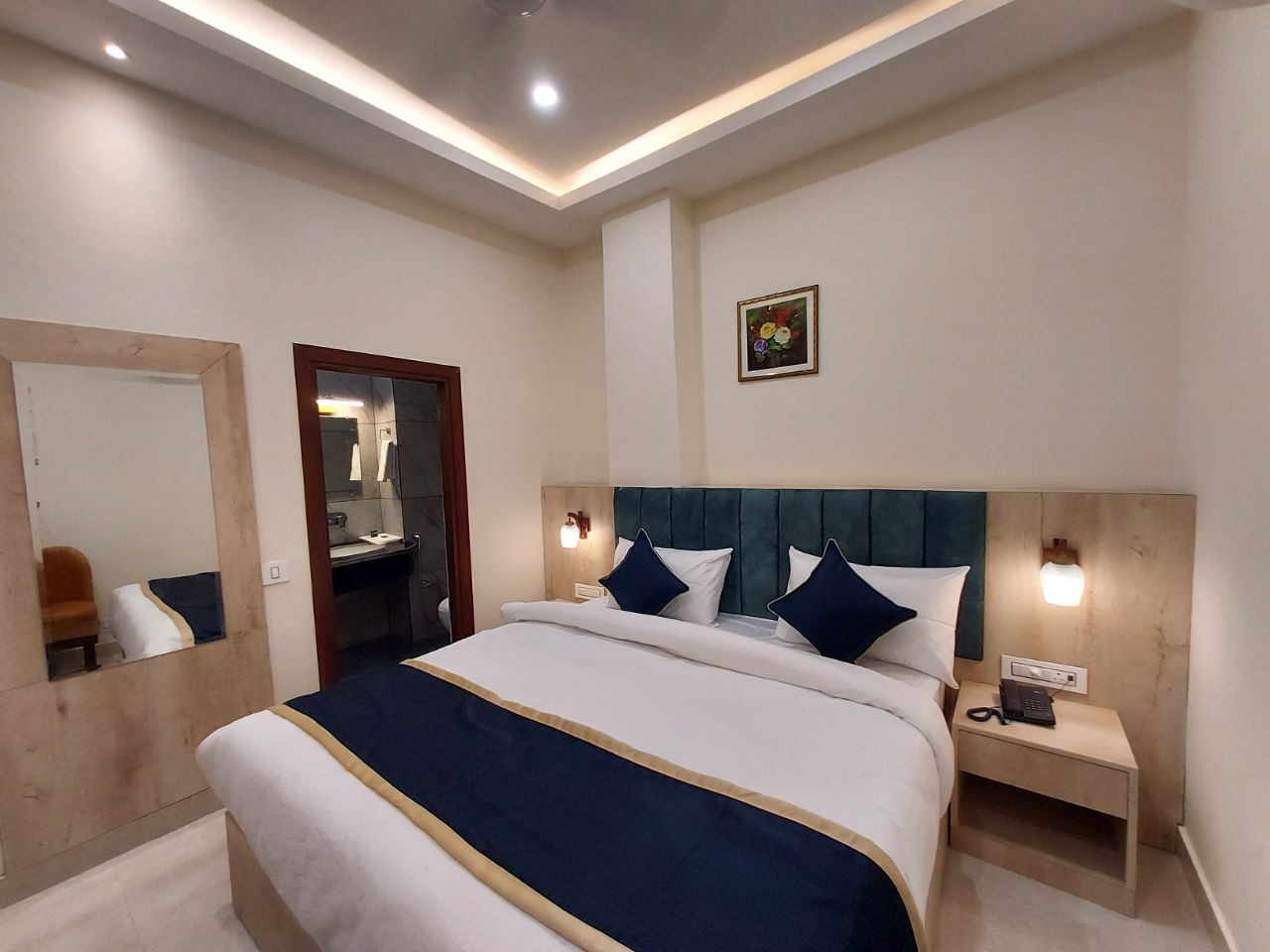 Hotel Dreamland Inn in Zirakpur